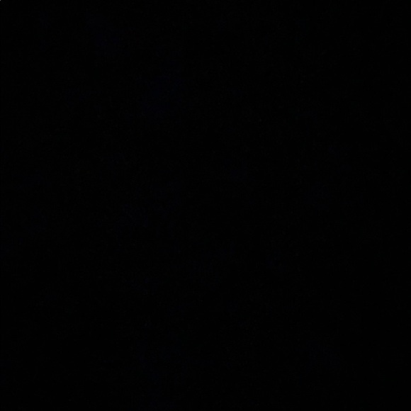 Meet your Posher, Lisa - Picture 1 of 1